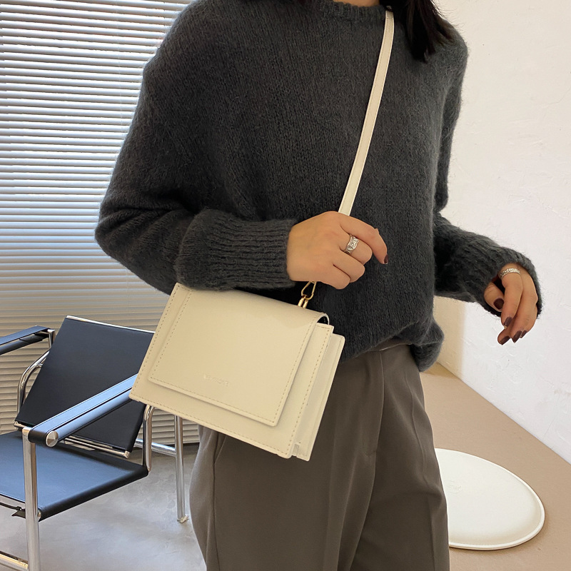 Simple Portable Square Messenger Bag