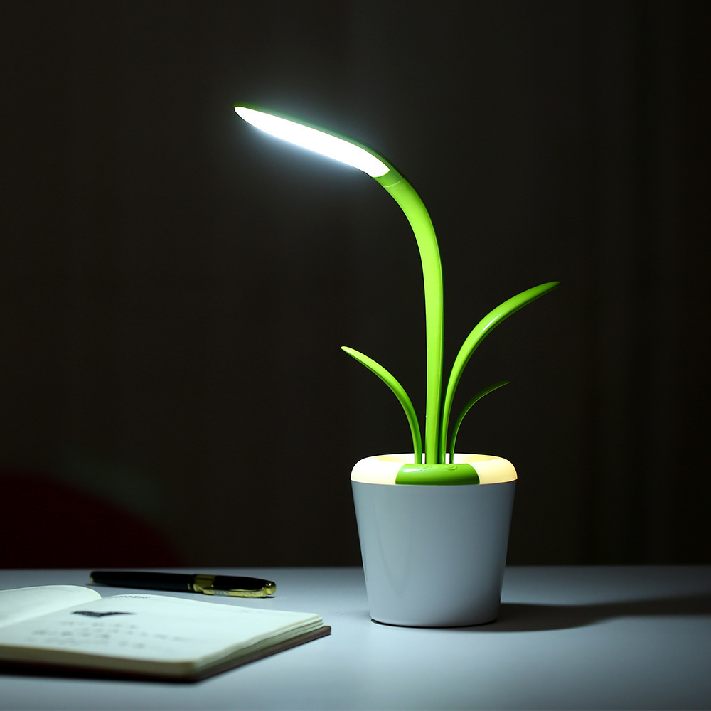 USB Eye Protection LED Table Lamp . - Image 6