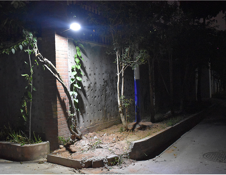 Solar Courtyard Outdoor Street Lamp - Image 4