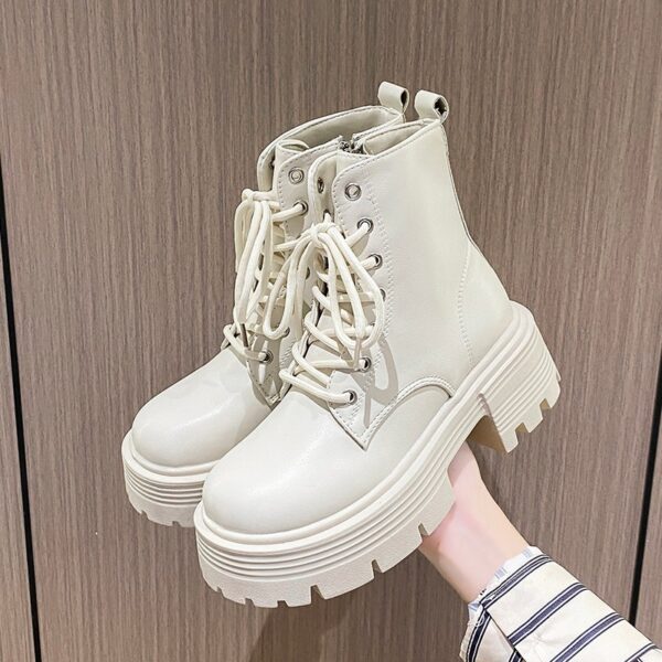 Versatile Low Tube Thin Boots