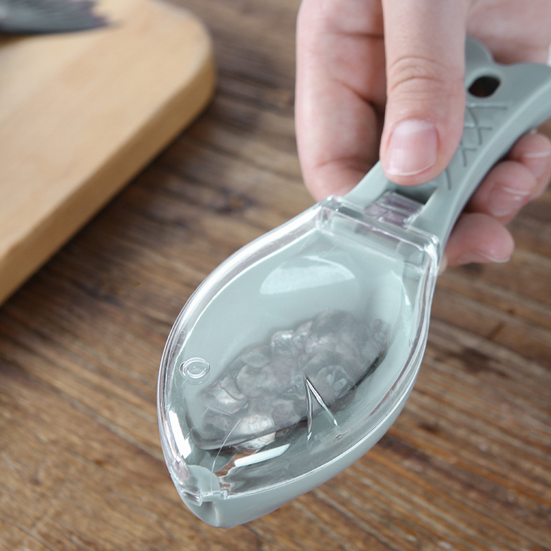 Fish Scale Brush Grater . - Image 4