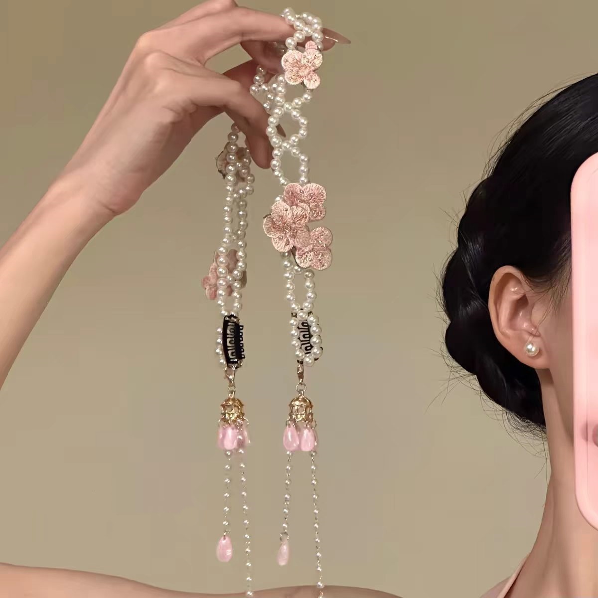 Womens' Floral Pearl Tassel Hair Chain